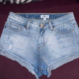 High waisted short shorts